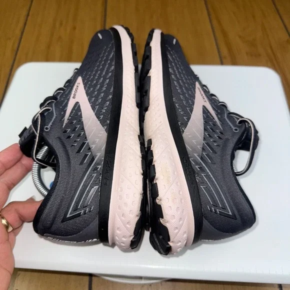 Brooks Ghost 13 Women's Running Shoes Gray Pink Size 8 Medium B NWVB - Picture 6 of 16